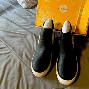 YELLOW BOX WEDGE SNEAKER BOOT